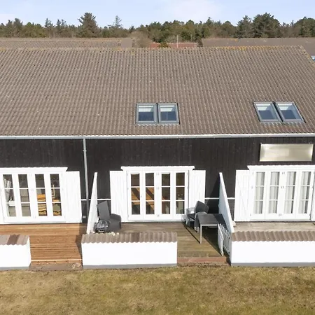 Prázdninový dům Charming With Swimming Pool And Shared Activities In Agger Vestervig